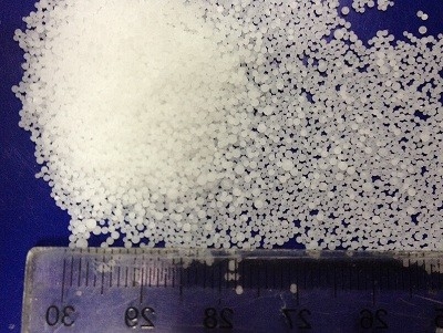 Κίνα 1310-73-2 αγνότητα μαργαριταριών 99% καυστικού νατρίου υδροξειδίου νατρίου για την κατασκευή εγγράφου προμηθευτής