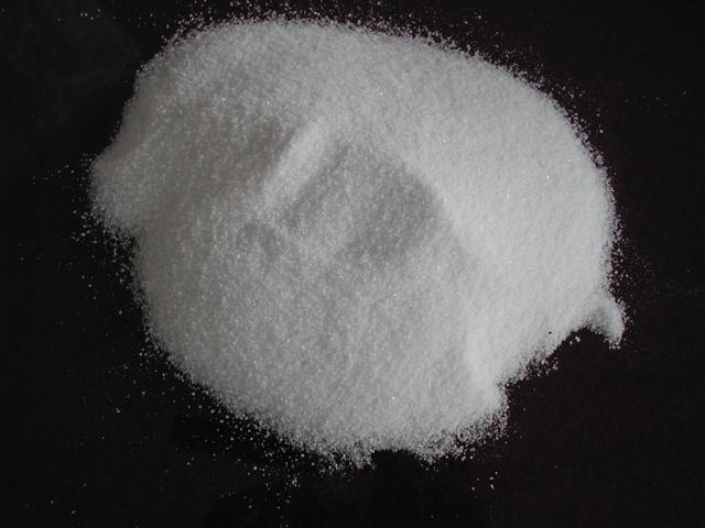 Καθαρό άσπρο βιομηχανικό ΝαCl 99,5% χλωριούχου νατρίου βαθμού αλατισμένο καθαρό ξηρό κενό άλας